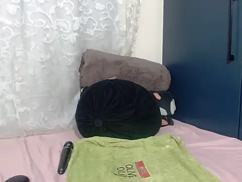 Bunnyebony1x webcam