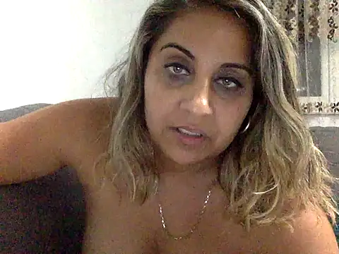 Antoniasweety webcam
