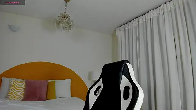 _Emmaa_Queen_ webcam