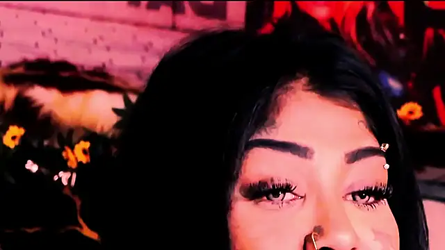 indian_dreamgirl webcam