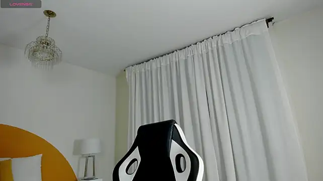_Emmaa_Queen_ webcam