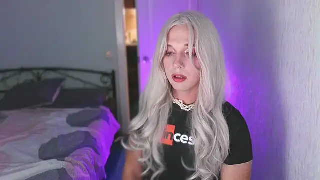 Модель: Gina_Rose_ts