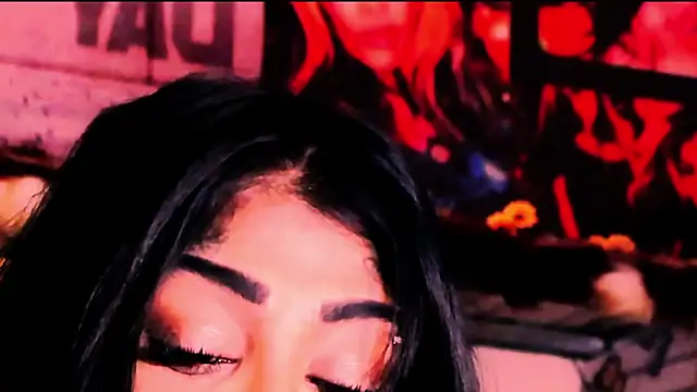 indian_dreamgirl webcam