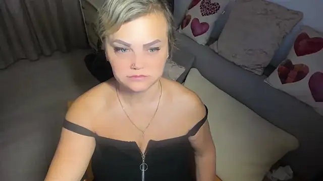 MildMature webcam