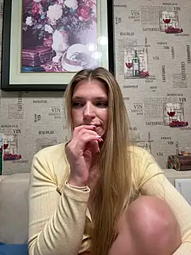 adel_secret webcam