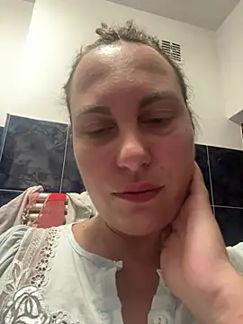 SweetnessDaisie webcam