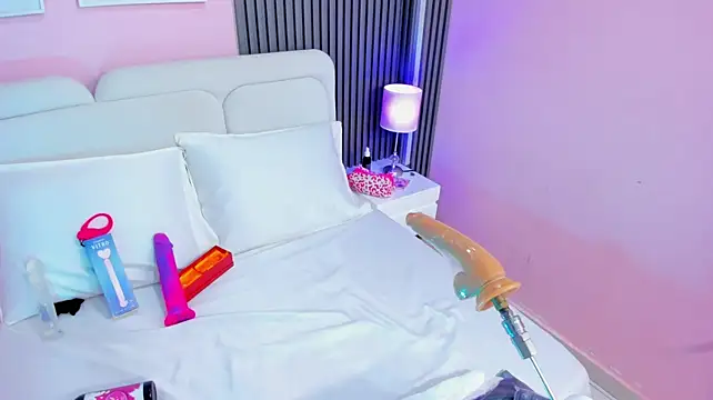Clawdeen__wolf webcam