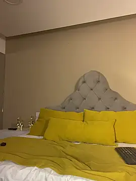 AlmaraRouge webcam