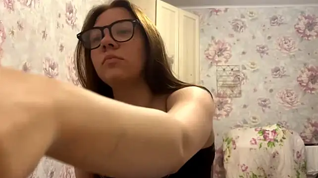 Miss_Aurelia webcam