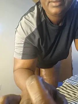 QueenOfAss11 webcam