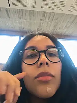 Annya-sweet webcam