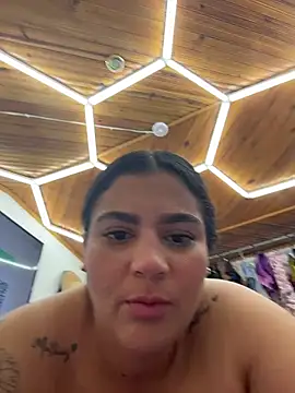 scarlet_tommy webcam