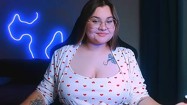 InLoveWithLife26 webcam