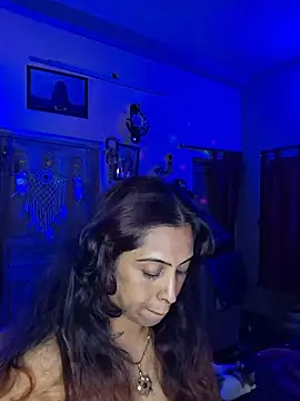 Poisonou5 webcam