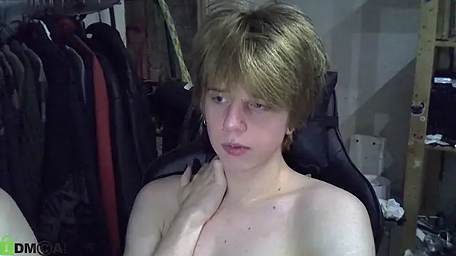 mark_shoyer2 (M twink) - jerk off 2 min