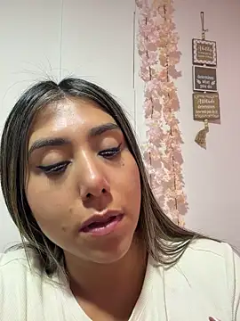 stefanyqueen69 webcam