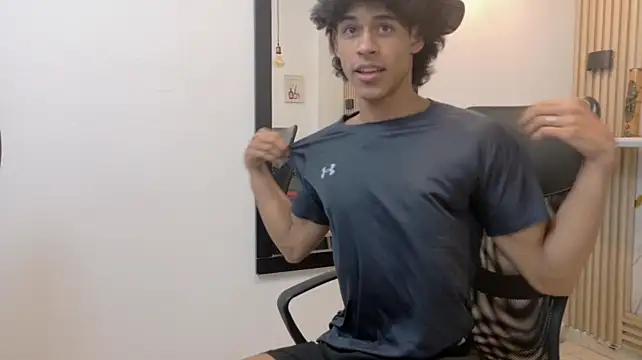 zayn_fox32 (M twink) - cum public