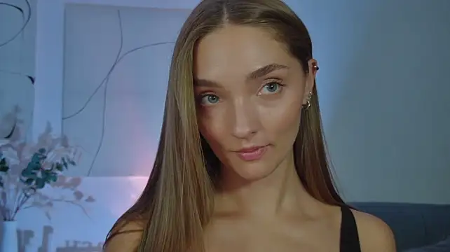 MilaVoss webcam