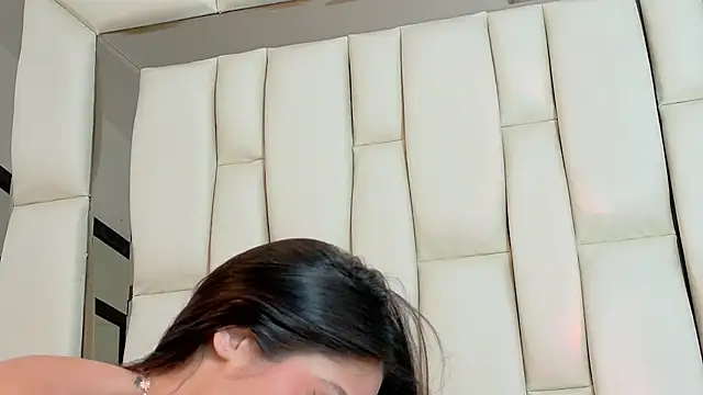 Chloemendoza webcam