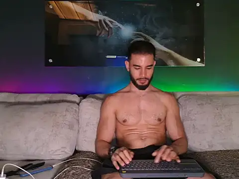 Maison_Bastian live cam on StripChat