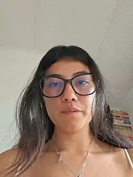 miu_miuski live cam preview