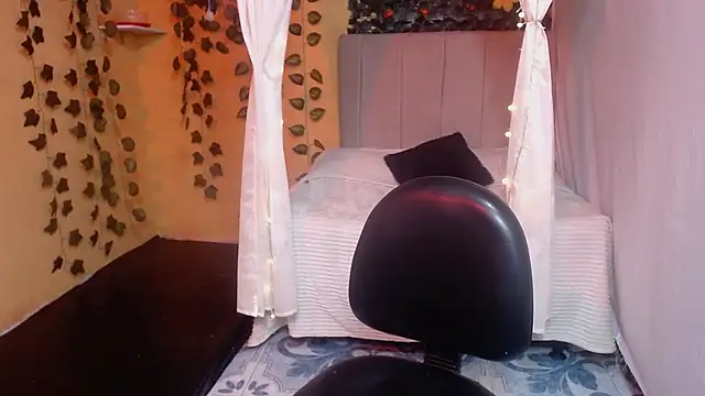 scarlett065 live cam on StripChat