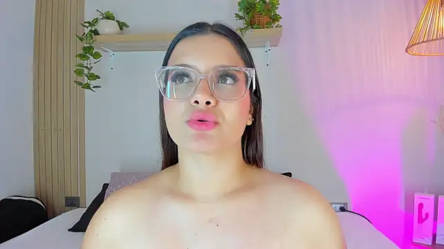 Isabella_Whiitee_