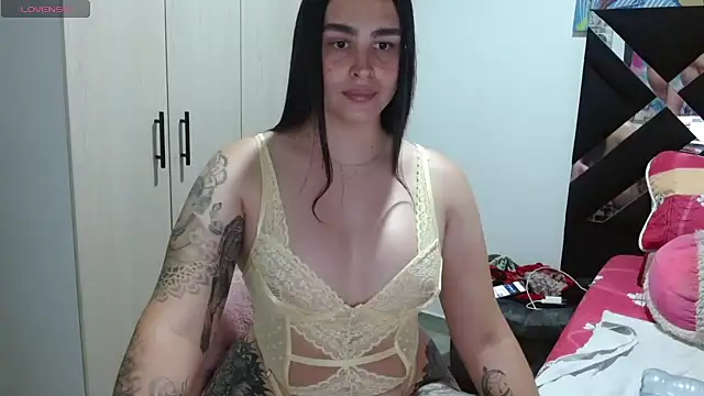 SarithaBunny webcam