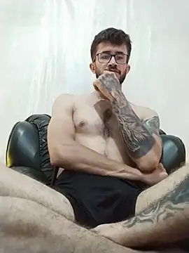 Loggan_donnelly webcam