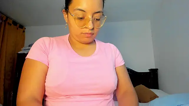 milkqueenboobs webcam