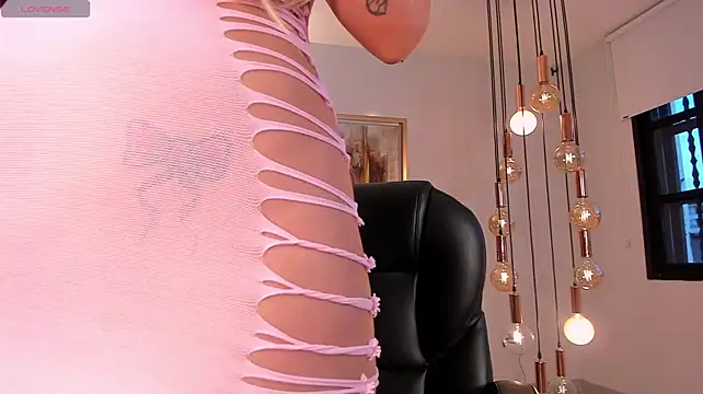LexieWayne webcam
