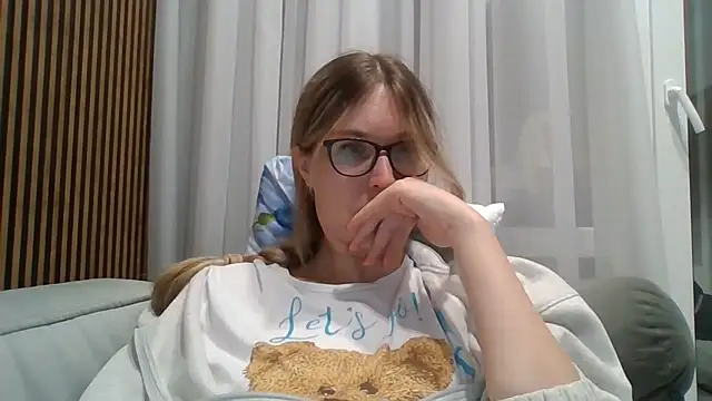 Jugira live cam on StripChat