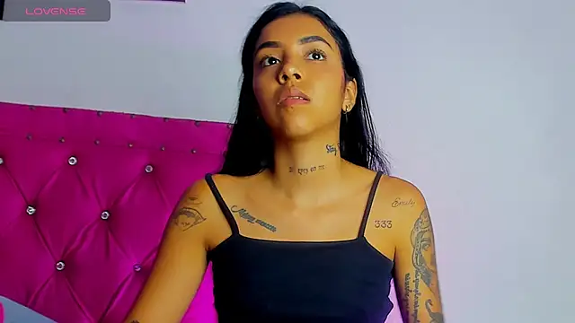 dahiiangomezz webcam