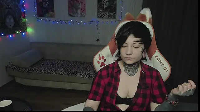 acid_trip1l live cam on StripChat