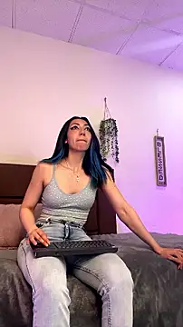 VictoriaRusell_gh live cam on StripChat