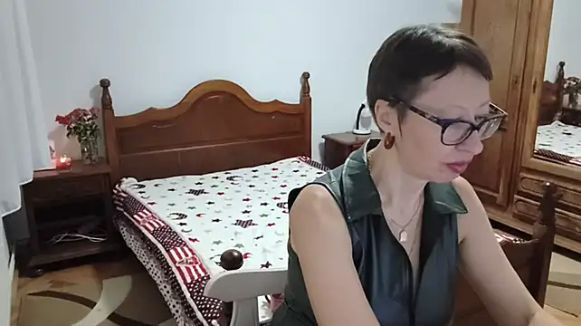 BellaRose_2020 webcam