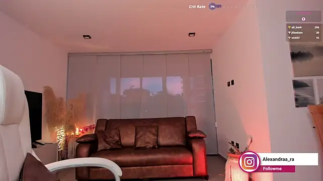 Alexandra_ra webcam