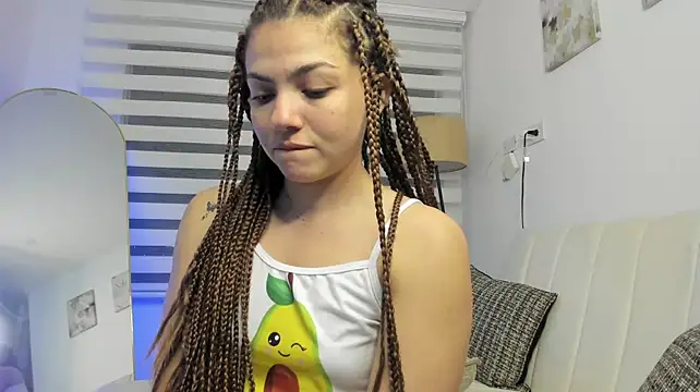 Ori_valentina webcam