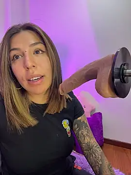 _antonella_dreamss webcam