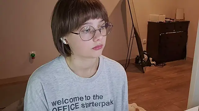 exitedtroth's live room