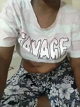 Princess_Zoyaa webcam