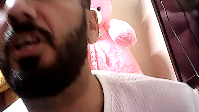 leon_ates webcam