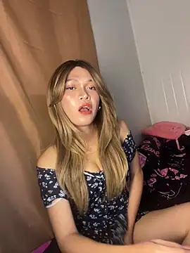 Enchantres_mikay webcam