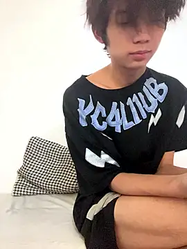 -OvO-