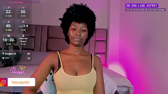 Tahira_21_ webcam