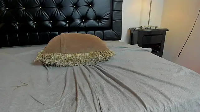 ValentinaLopez0110 webcam