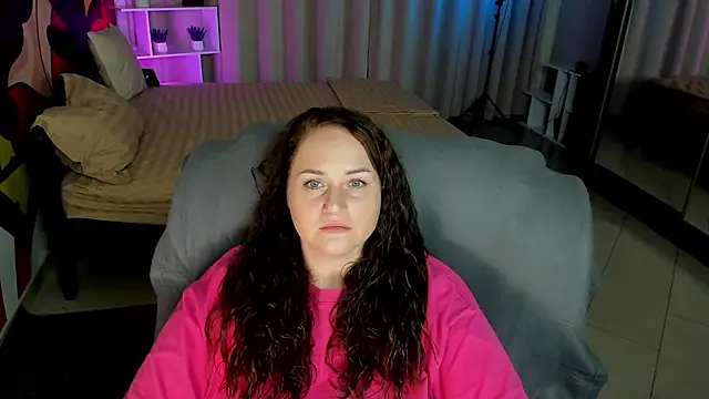 Chorna_Rouse live cam preview
