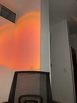 Libia_James
