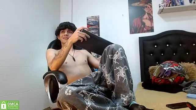 amethystshadow17 (M twink) - hard cock