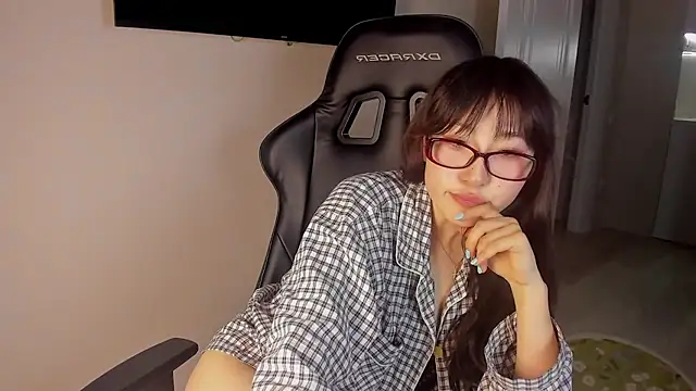 twilight_sakura live cam on StripChat